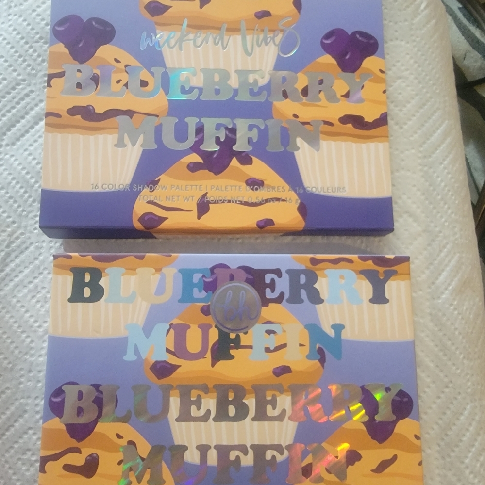 BH cosmetics blueberry muffin eyeshadow pallette